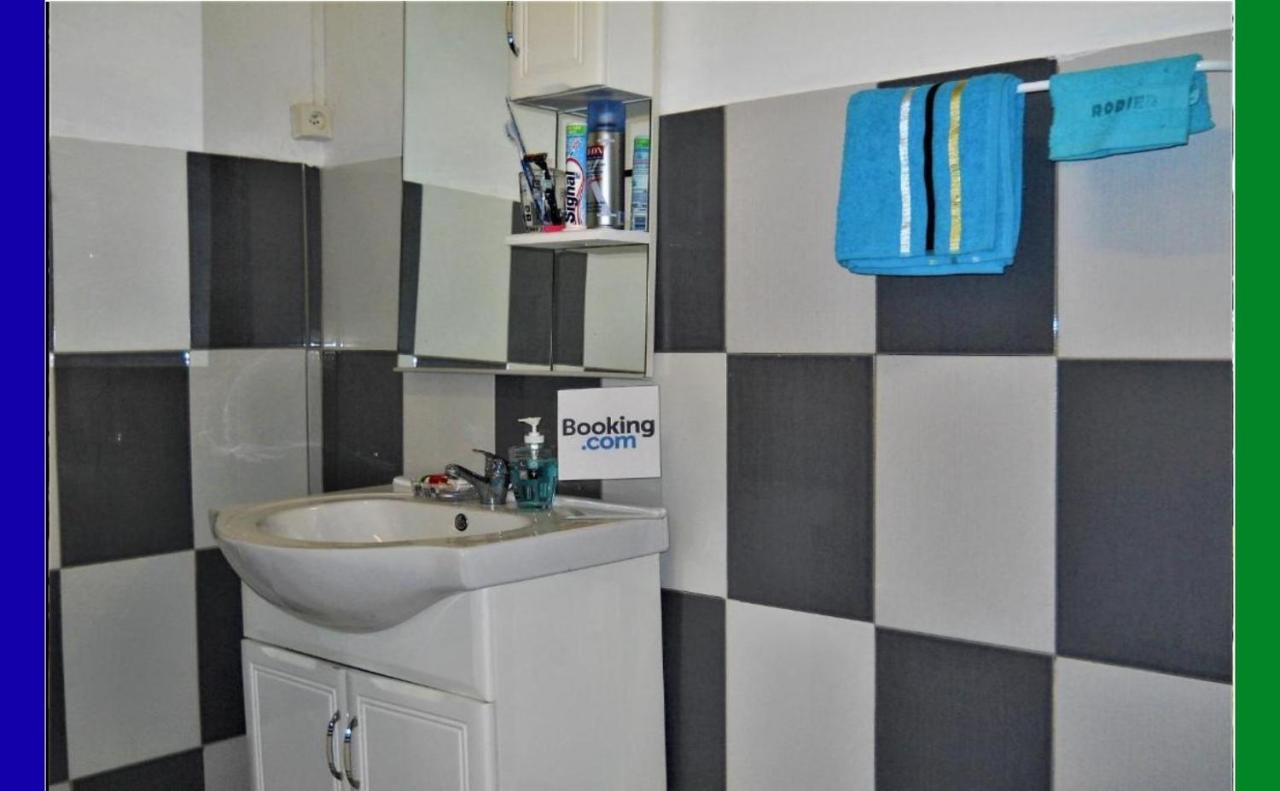Hostel Des 3 Sources 圣玛丽 外观 照片
